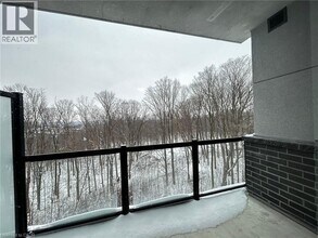 1100 Lackner Pl in Kitchener, ON - Building Photo - Building Photo