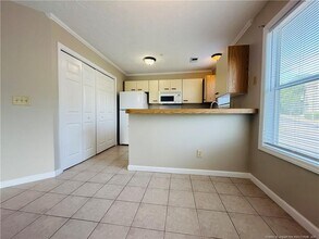 962 Stewarts Creek Dr in Fayetteville, NC - Building Photo - Building Photo