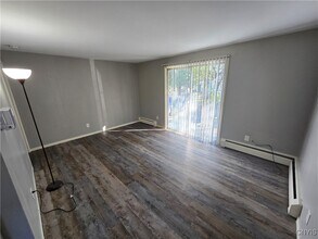 1101 Teall Ave in Syracuse, NY - Building Photo - Building Photo