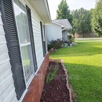 104 Two Hitch Rd photo'