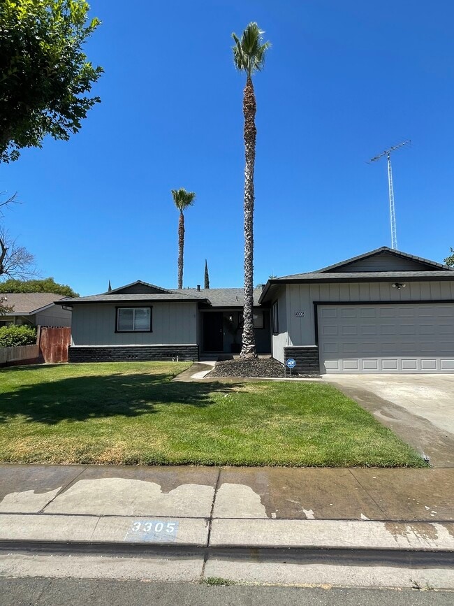 property at 3305 Sagittarius Ave