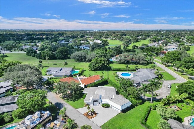 property at 5709 Bamboo Cir