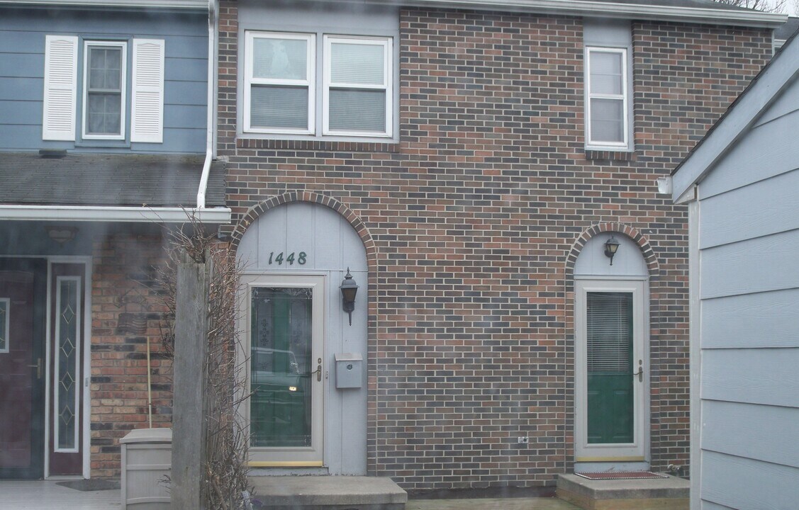 1448 Breckinridge Ct in Ames, IA - Building Photo