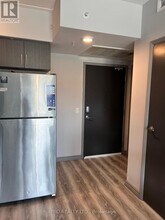 275-B275 Larch St in Waterloo, ON - Building Photo - Building Photo
