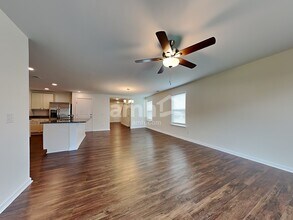 67 Hogan Dr in Richmond Hill, GA - Building Photo - Building Photo