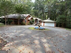4112 Jodeco Rd in Stockbridge, GA - Building Photo