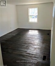 63 Leeper St in St Catharines, ON - Building Photo - Building Photo