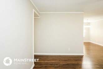 7306 Reeds Rd in Overland Park, KS - Building Photo - Building Photo