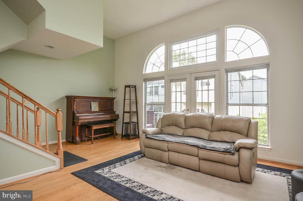 32 Suncroft Ct in Silver Spring, MD - Building Photo