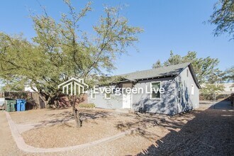 3526 N Estrella Ave in Tucson, AZ - Building Photo - Building Photo