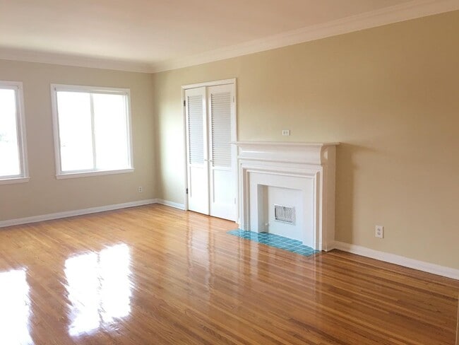 8333 W 1st St, Unit 8333 West 1st Street in Los Angeles, CA - Building Photo - Building Photo