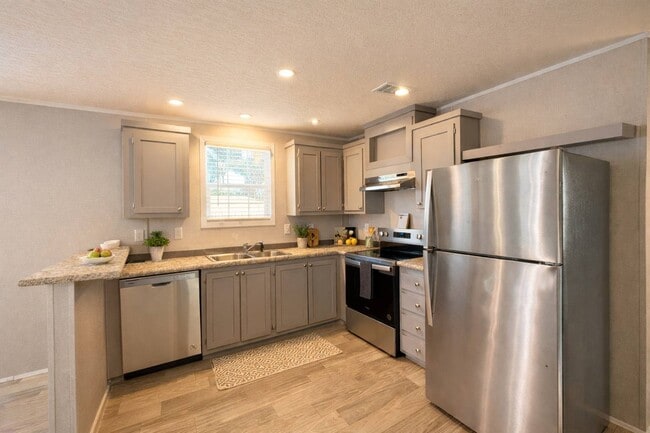 property at 11500 SW Kanner Hwy