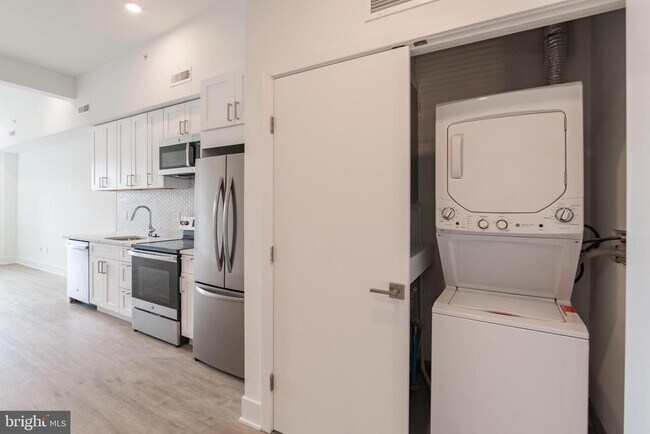 1622 Point Breeze Ave