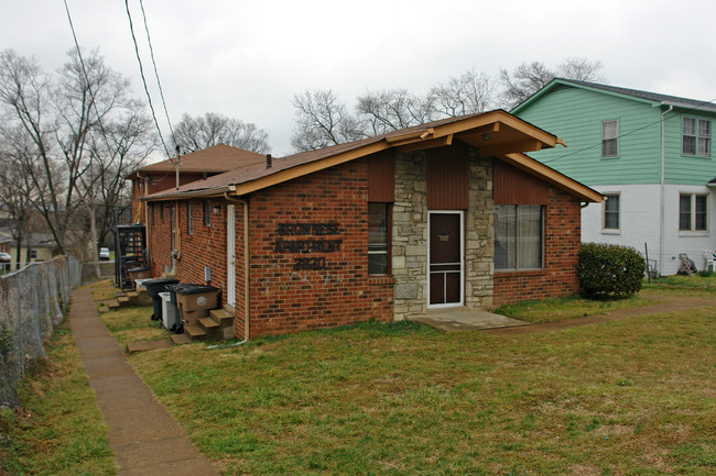 Brownese Apartment in Nashville, TN - Building Photo - Building Photo