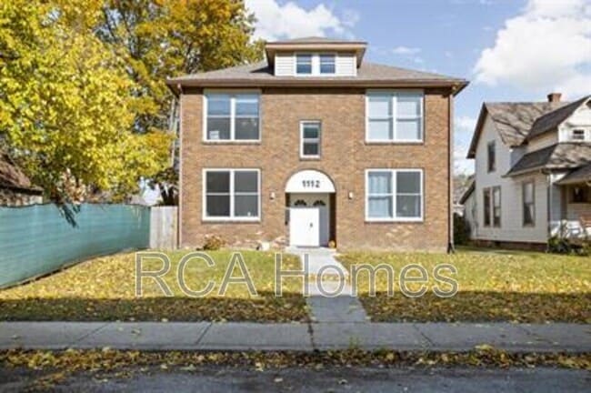 property at 1112 Pleasant St
