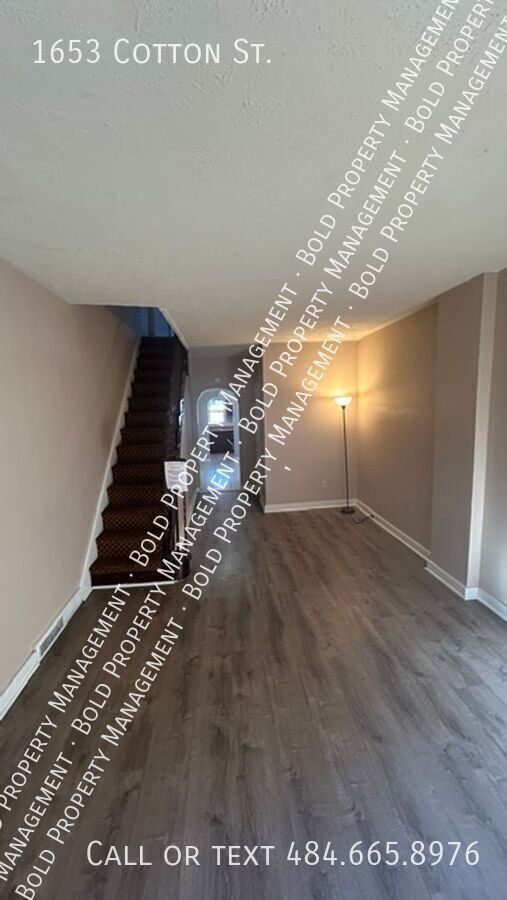 1653 Cotton St in Reading, PA - Building Photo - Building Photo