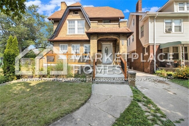 property at 2918 Burlingame St