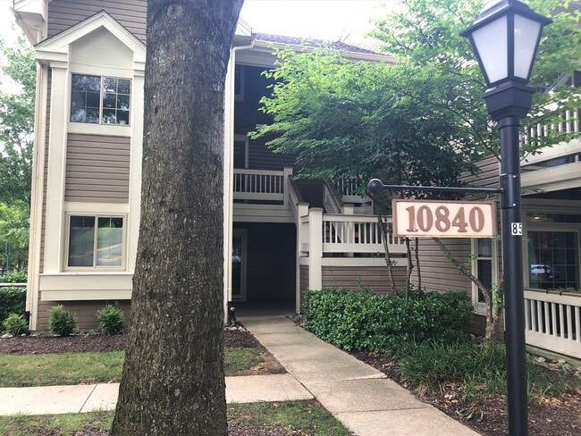 10840 Antigua Terrace in North Bethesda, MD - Building Photo - Building Photo