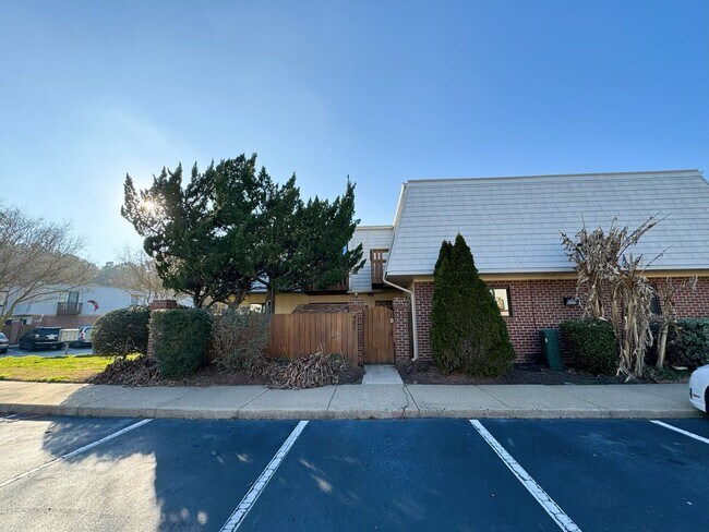 401 Marsh Duck Way in Virginia Beach, VA - Building Photo - Building Photo