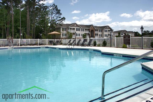 Reserve at Glenburnie in New Bern, NC - Foto de edificio