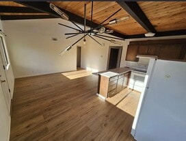 Casa Del Mar Condominiums in Morro Bay, CA - Building Photo