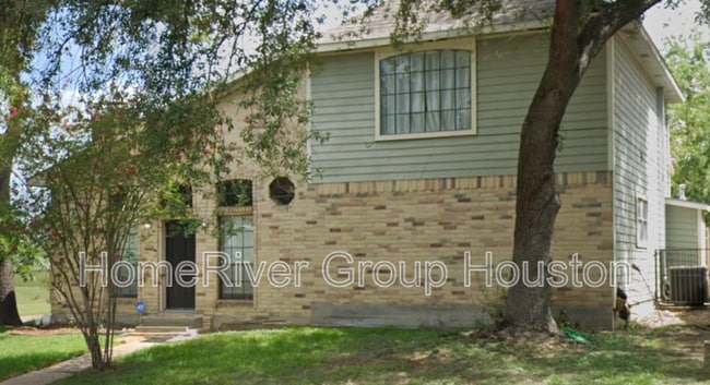 property at 14903 Arundel St