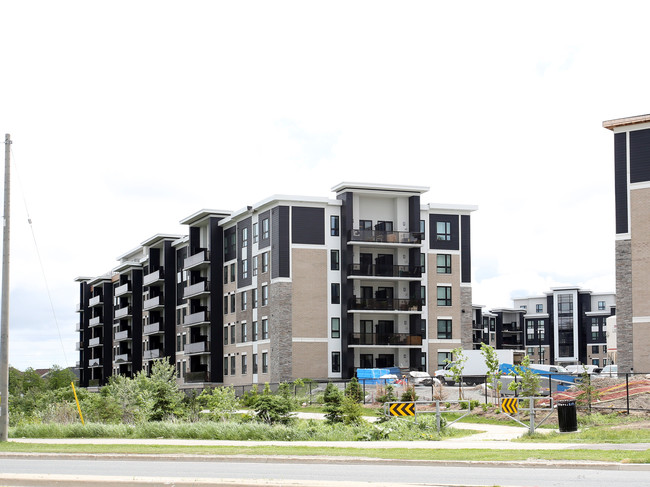 ORIGIN Condominiums in Milton, ON - Building Photo - Building Photo