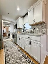 1108 Kanawha Blvd E in Charleston, WV - Building Photo - Building Photo