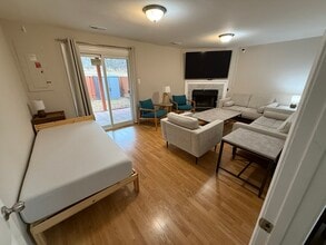 9 Prairie Landing Ct in North Potomac, MD - Building Photo - Building Photo