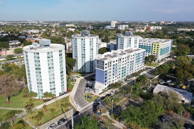 Three Round Tower B&C