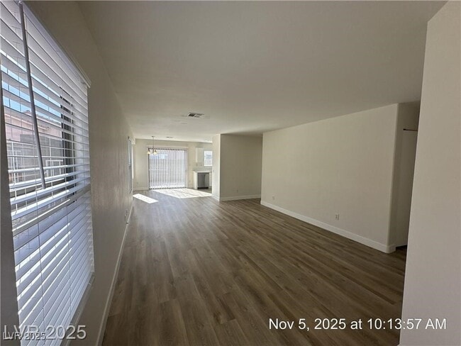 6543 Blooming Sun Ct in Las Vegas, NV - Building Photo - Building Photo