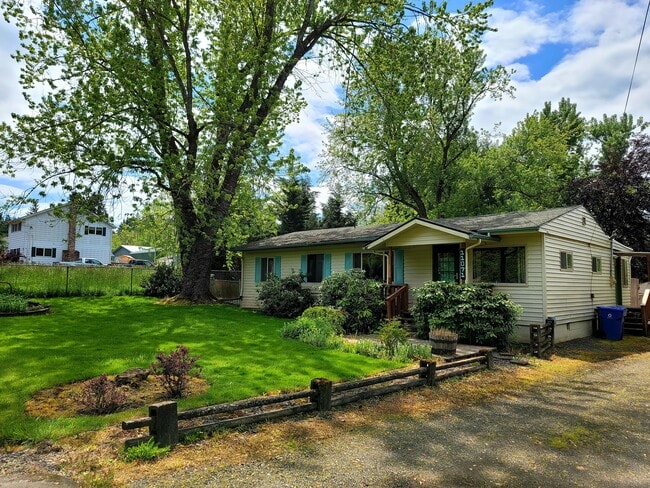 11071 SE 242nd Ave in Damascus, OR - Building Photo - Building Photo