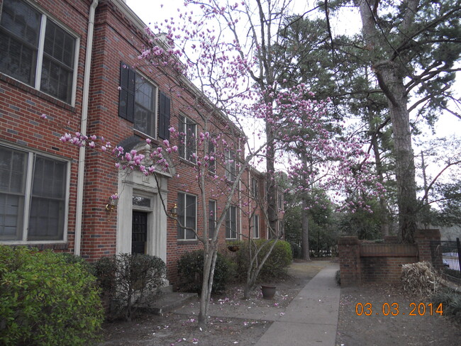 4103 Devine St, Unit Heathwood Court A in Columbia, SC - Building Photo - Building Photo