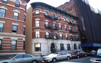 1142-1144 Franklin Ave Apartments