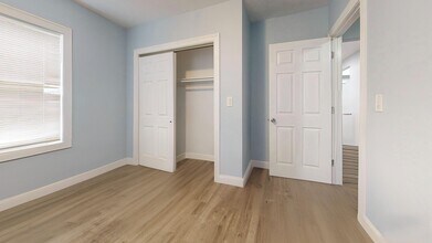 346 Cherry St, Unit 2 in Newton, MA - Building Photo - Building Photo