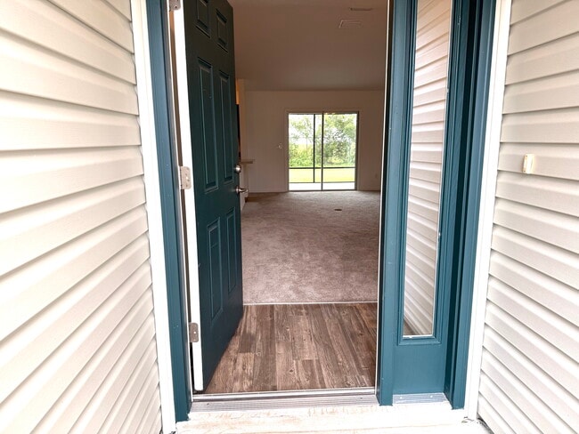 11190 Hess Way in Oxford, FL - Building Photo - Building Photo