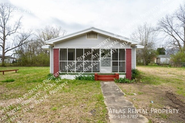 property at 1685 2nd Ave S