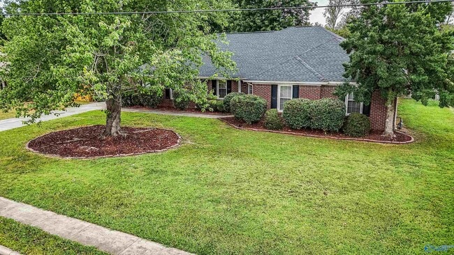 139 Clubhouse Ln in Madison, AL - Building Photo - Building Photo