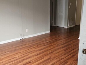 493 Stone Mountain St in Lawrenceville, GA - Building Photo - Building Photo