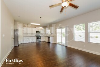 9026 Evans Woods Dr in Charlotte, NC - Building Photo - Building Photo