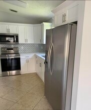 1436 Waterway Cove Dr in Wellington, FL - Building Photo - Building Photo