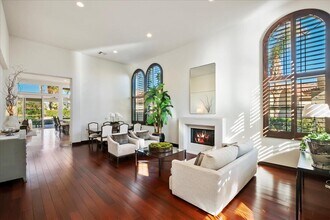 79910 Mission Dr E in La Quinta, CA - Foto de edificio - Building Photo