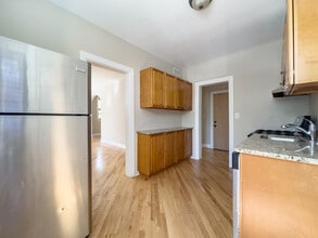 913 Green Bay Rd, Unit J07P in Winnetka, IL - Foto de edificio - Building Photo