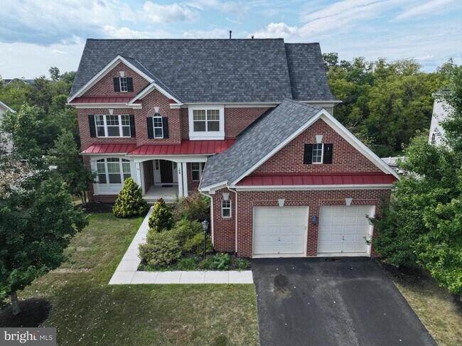 property at 108 Setting Sun Ct