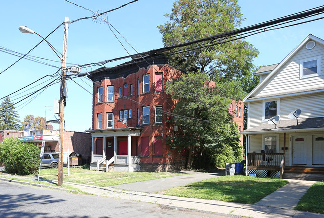 314 Sargeant St in Hartford, CT - Building Photo - Building Photo