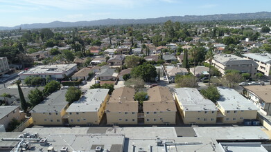 12717 Barbara Ann St in North Hollywood, CA - Building Photo - Building Photo