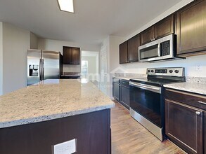 906 Northwich Ave in Westfield, IN - Building Photo - Building Photo