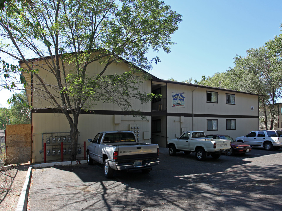 Sunrise West Apartments in Reno, NV - Building Photo