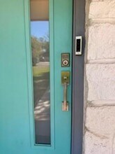 9205 Robins Nest Ln in Austin, TX - Building Photo - Building Photo