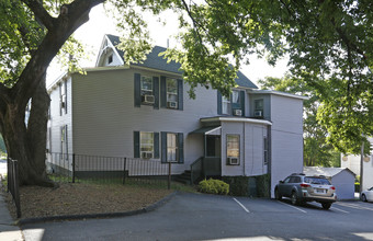 1100 Clinch in Knoxville, TN - Building Photo - Building Photo